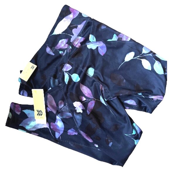 All In Motion Floral Active Leggings Sz XS Black Purple Workout Pants - Picture 5 of 9